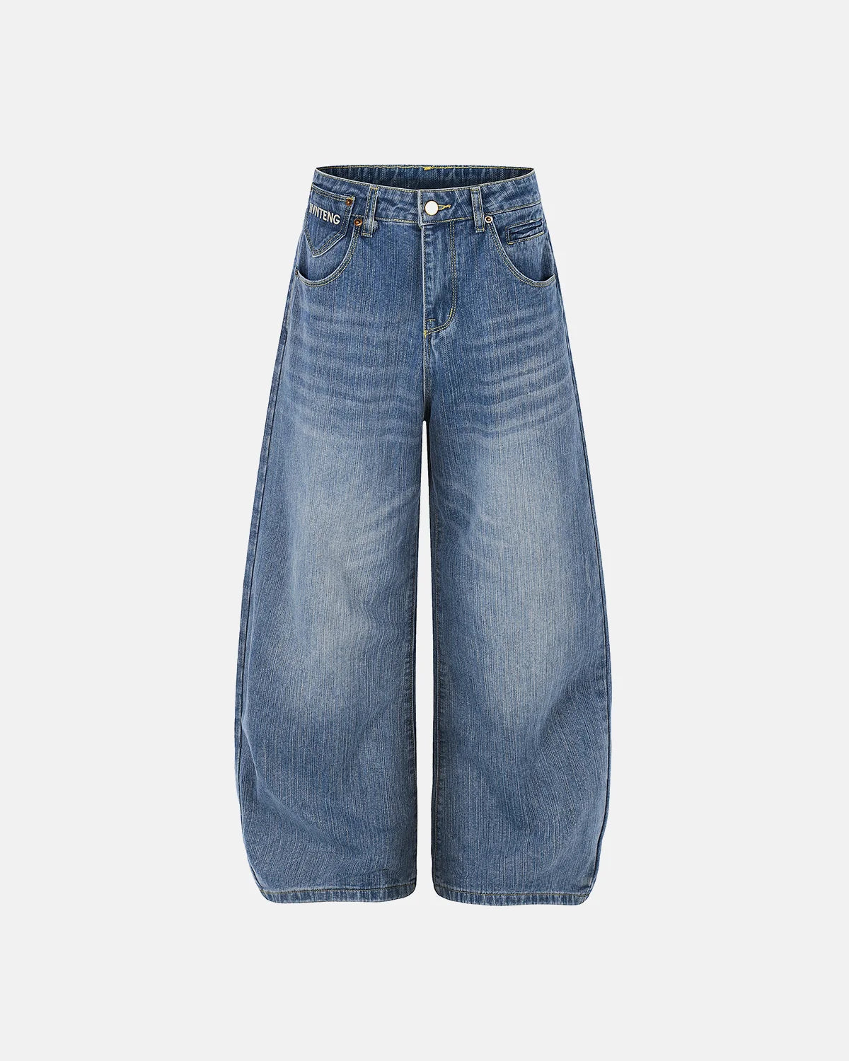 Baggy jeans with Paris-style buckle waist detail
