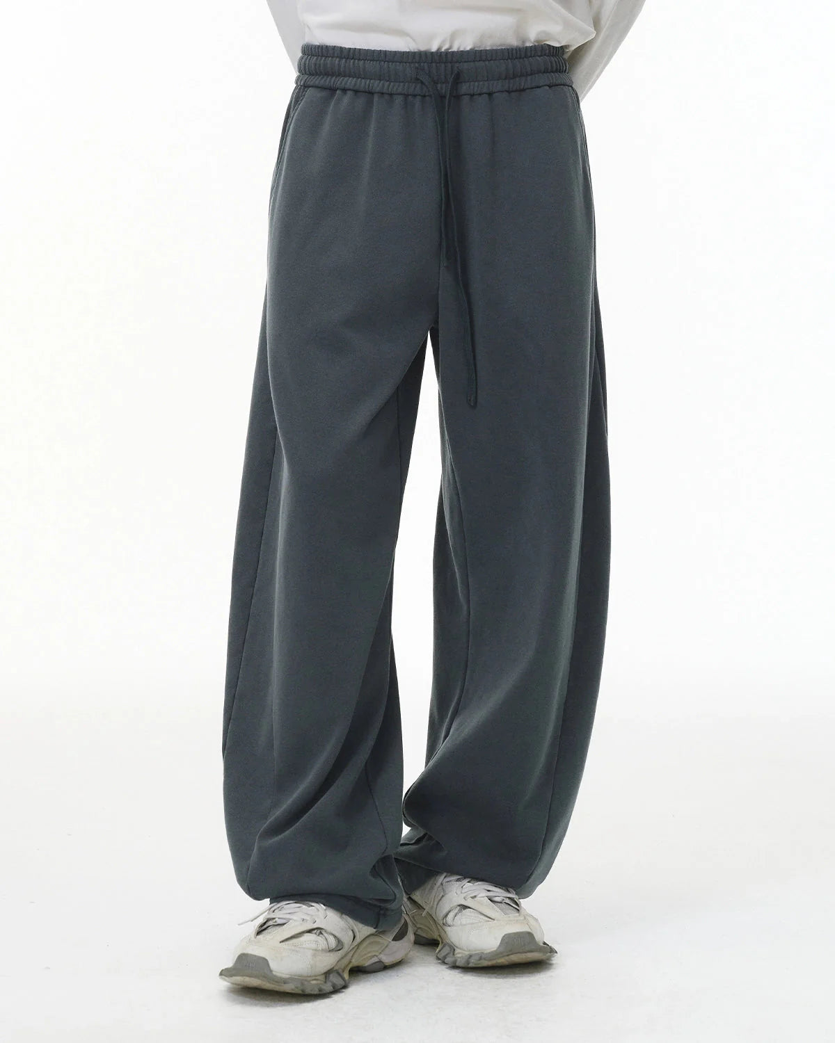 Garment Wash French Terry Straight-leg Sweatpant | LCDEGO Streetwear