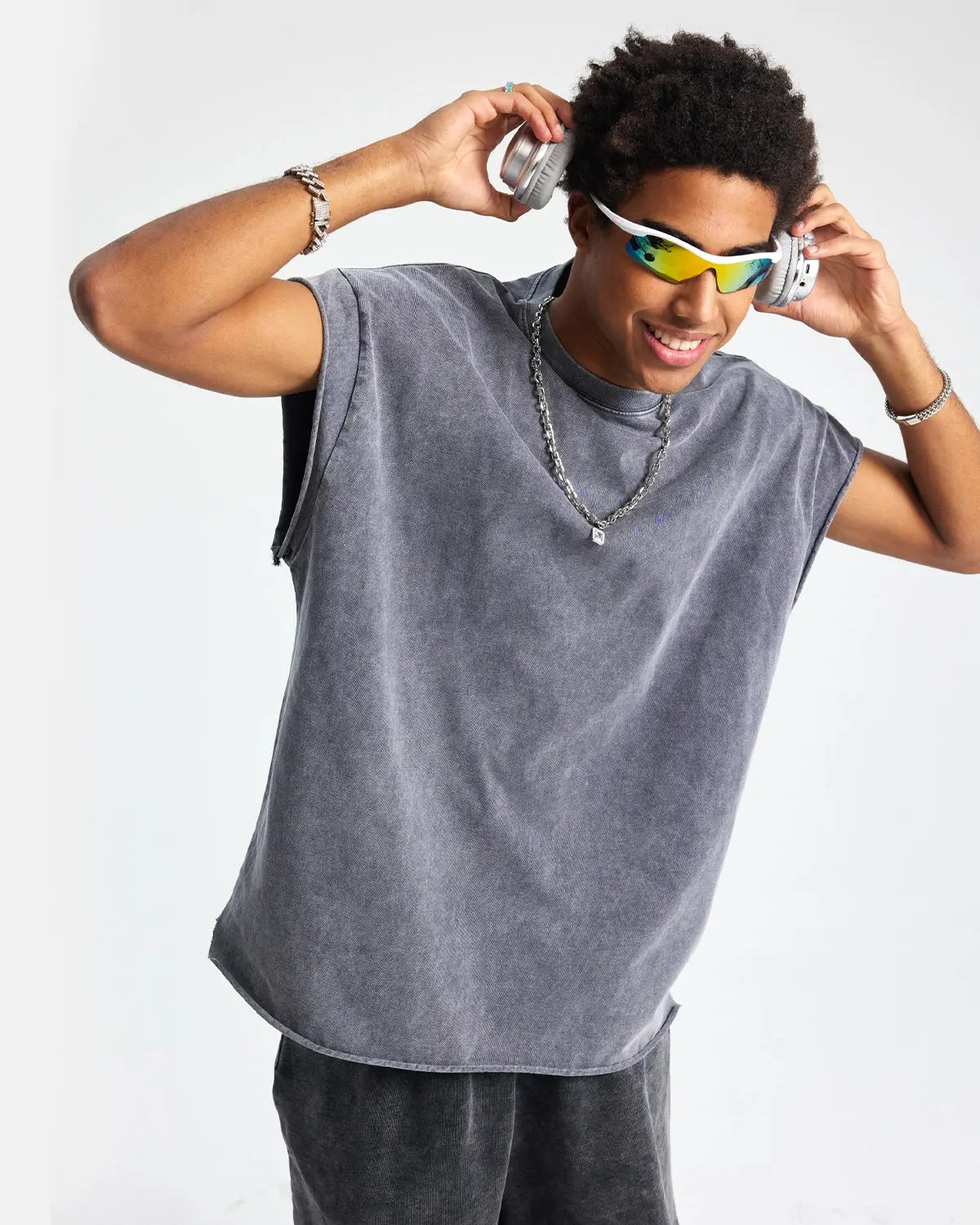 Distressed Wash Tank Top | LCDEGO Streetwear