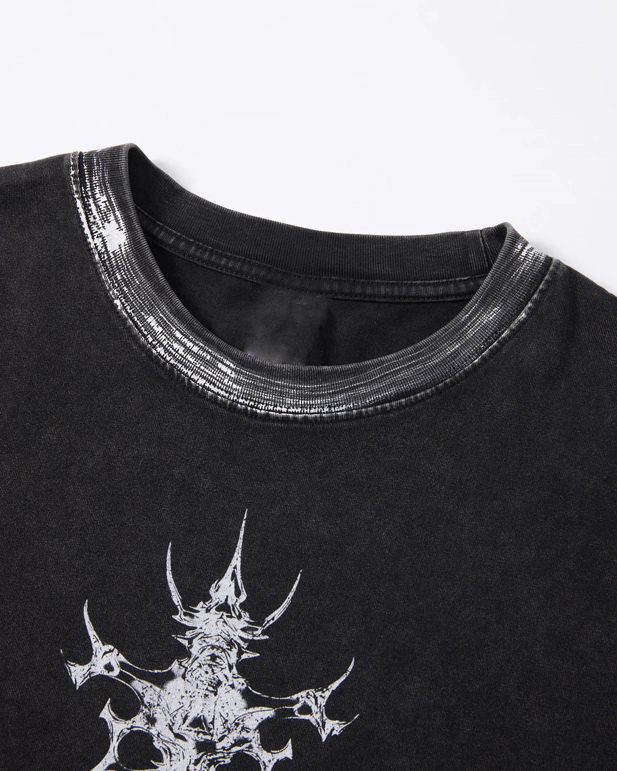 Distressed Painted Graphic Boxy T-Shirt | LCDEGO Streetwear