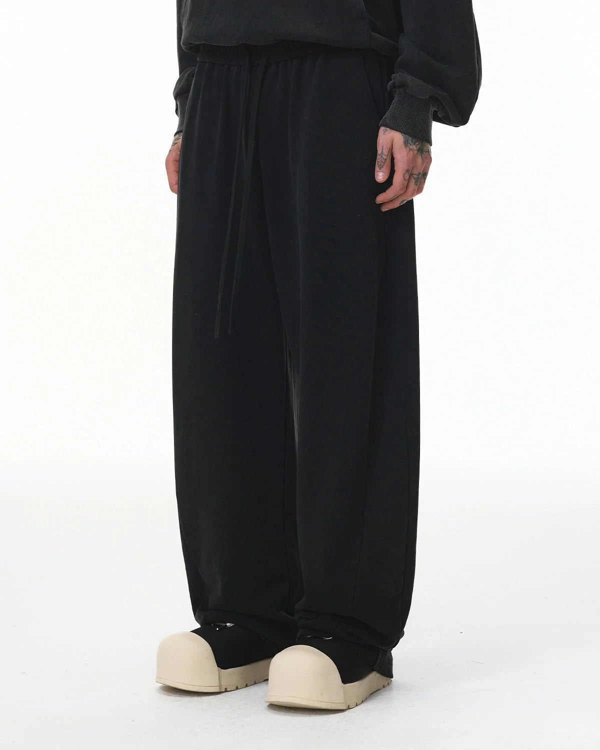 Garment Wash French Terry Straight-leg Sweatpant | LCDEGO Streetwear