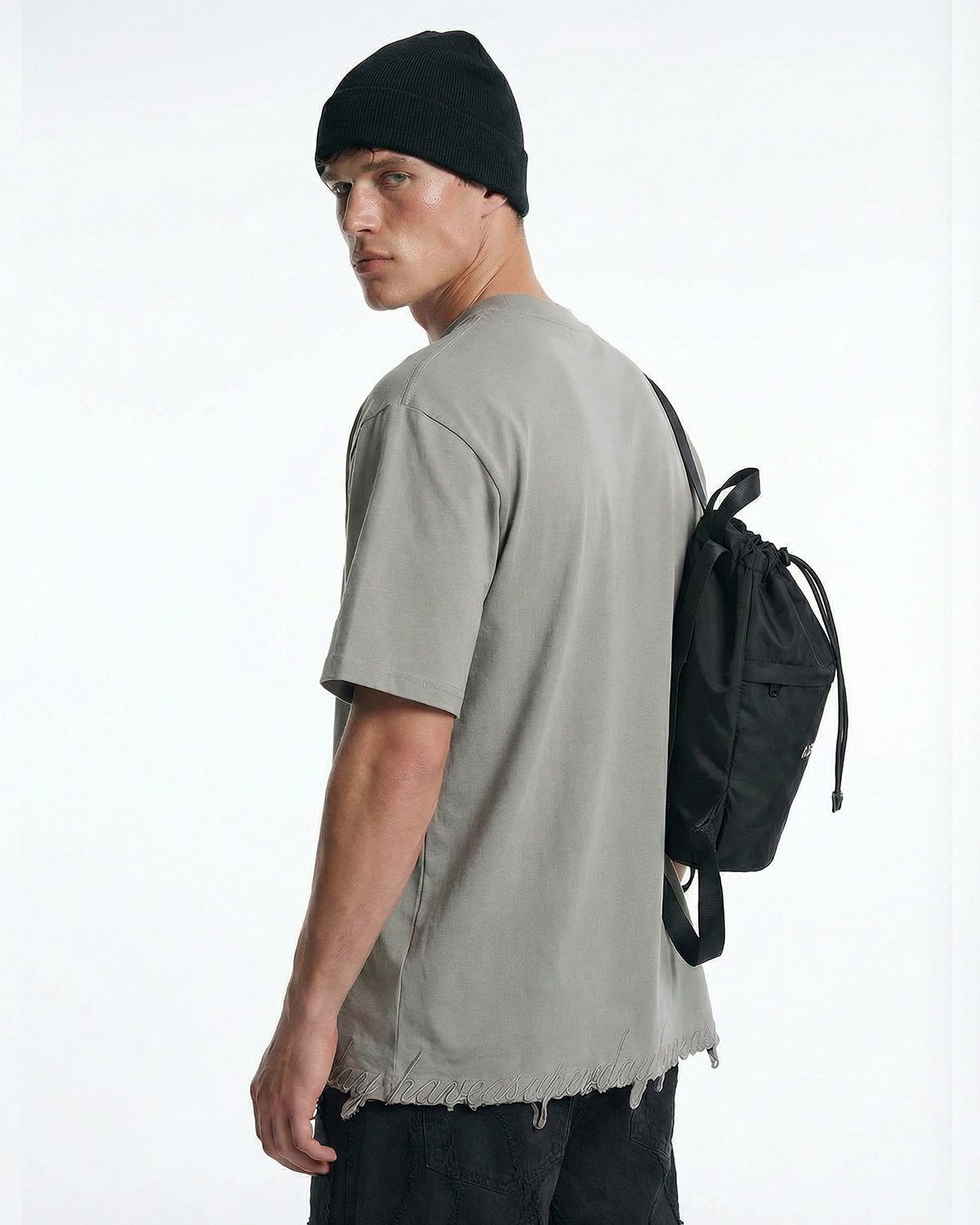 Embroidered Frayed Hem Oversized T-Shirt | LCDEGO Streetwear