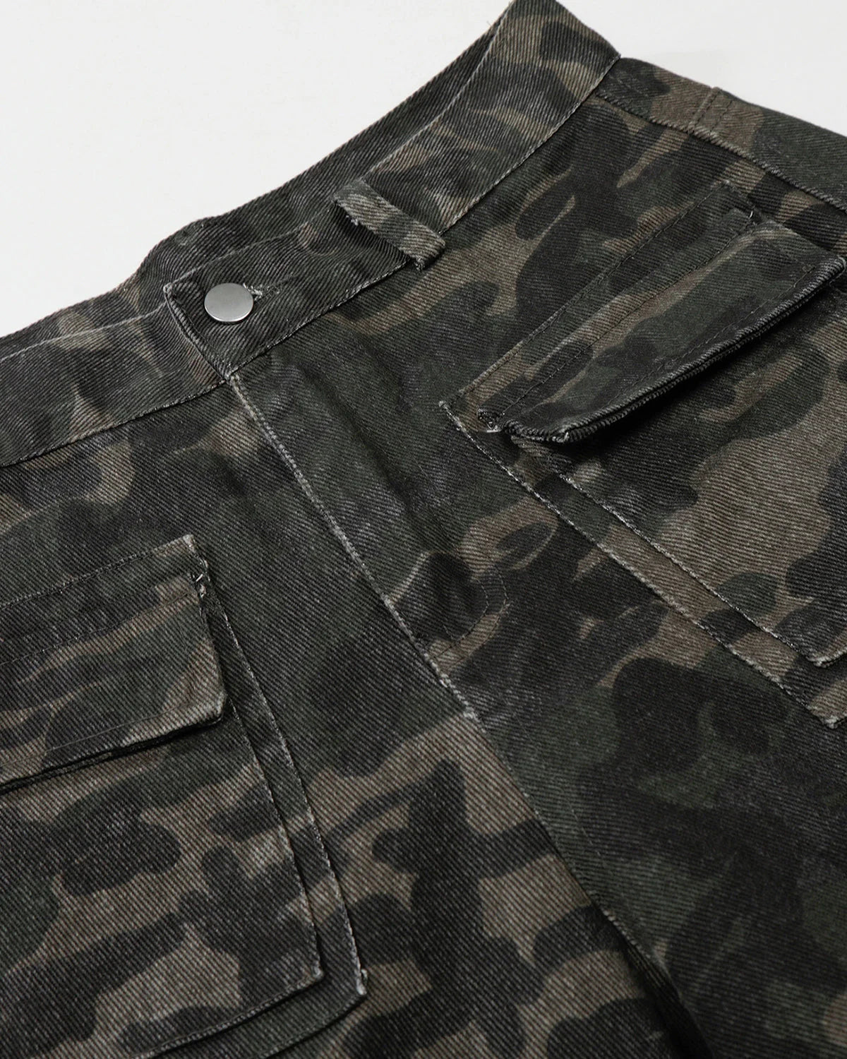 Multi Pockets Camo Cargo Pants | LCDEGO Streetwear