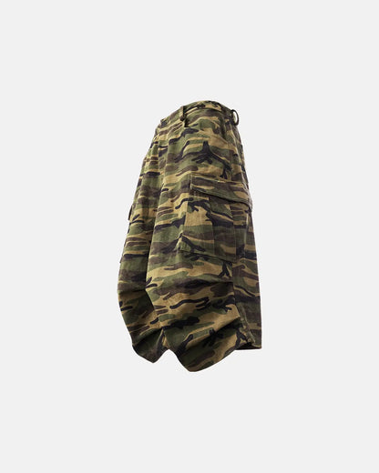 mens camo cargo streetwear shorts with loose silhouette