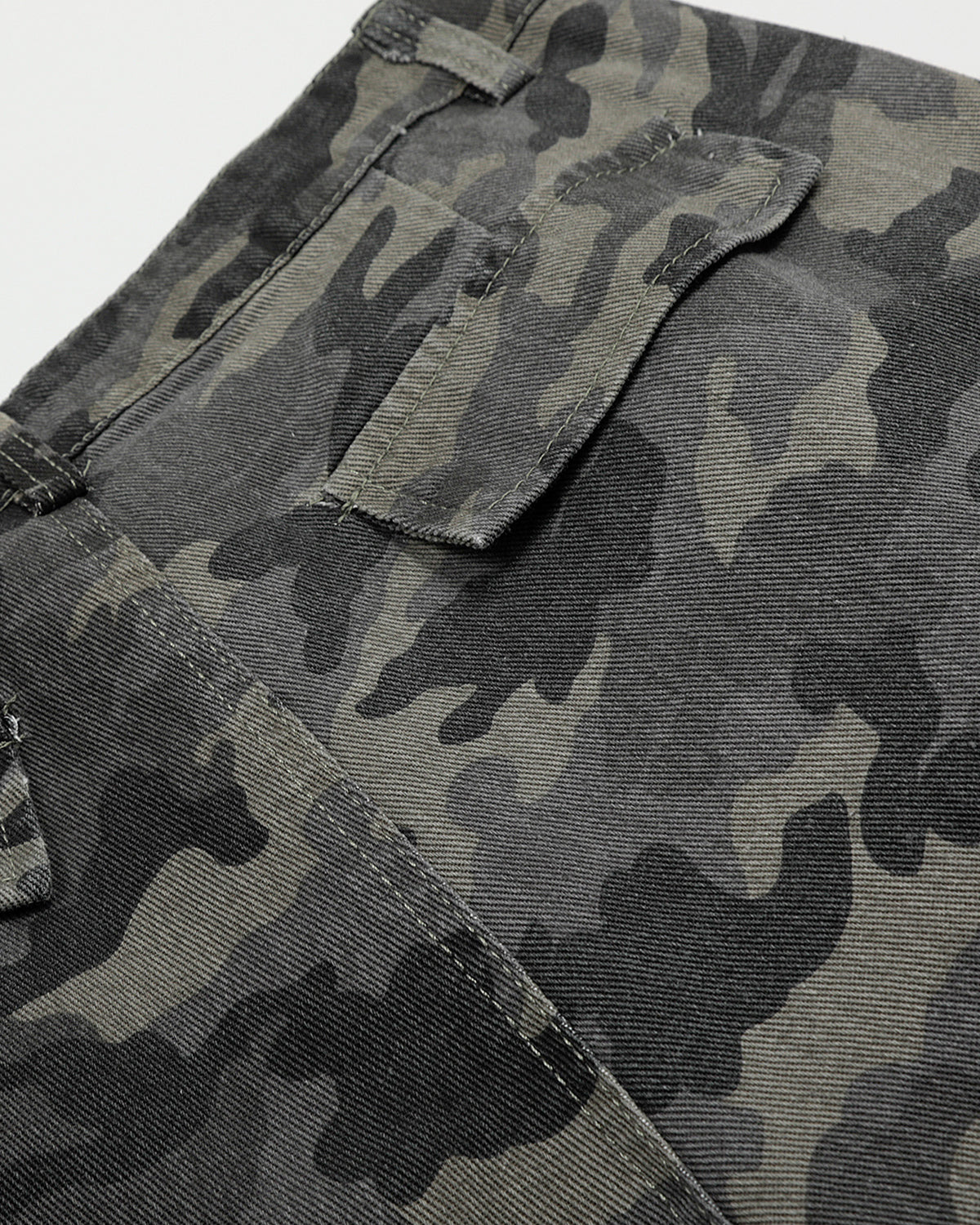 Embroidered Camo Cargo Shorts | LCDEGO Streetwear