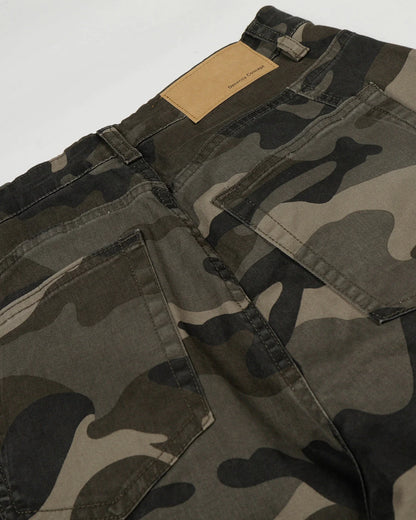 Multi-pockets Camo Barrel Cargo Pants | LCDEGO Streetwear