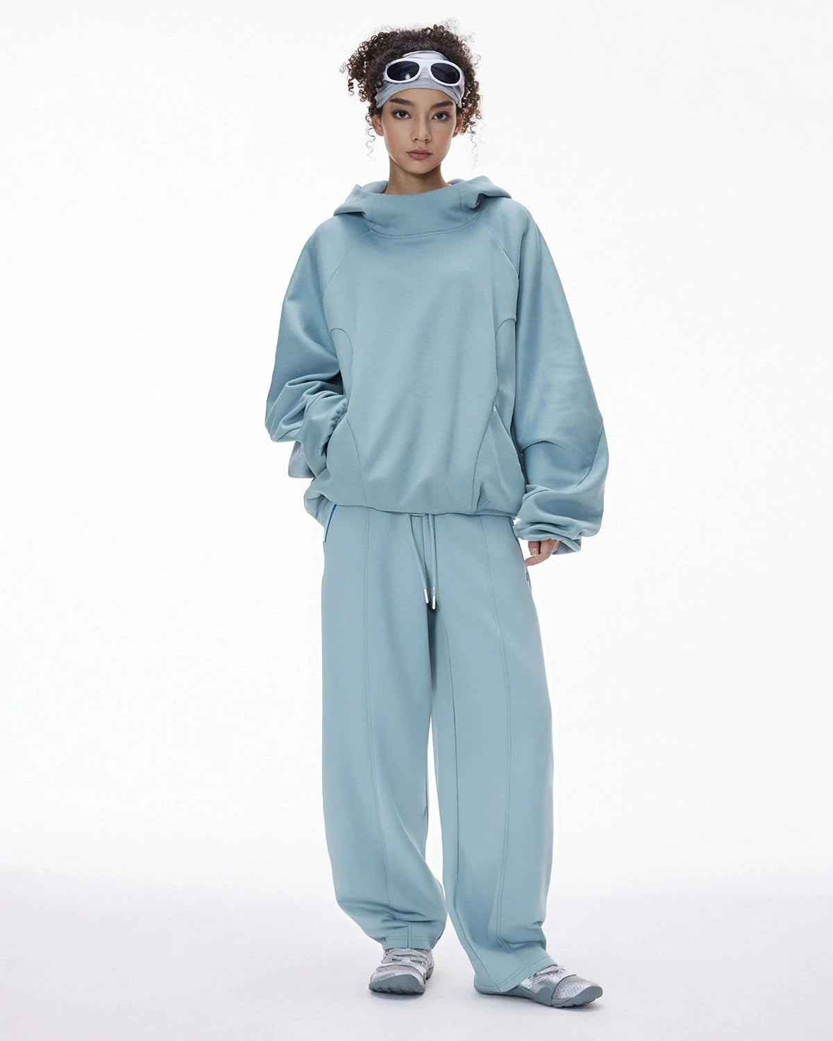 Blank Comfy Barrel Sweatpant | LCDEGO Streetwear