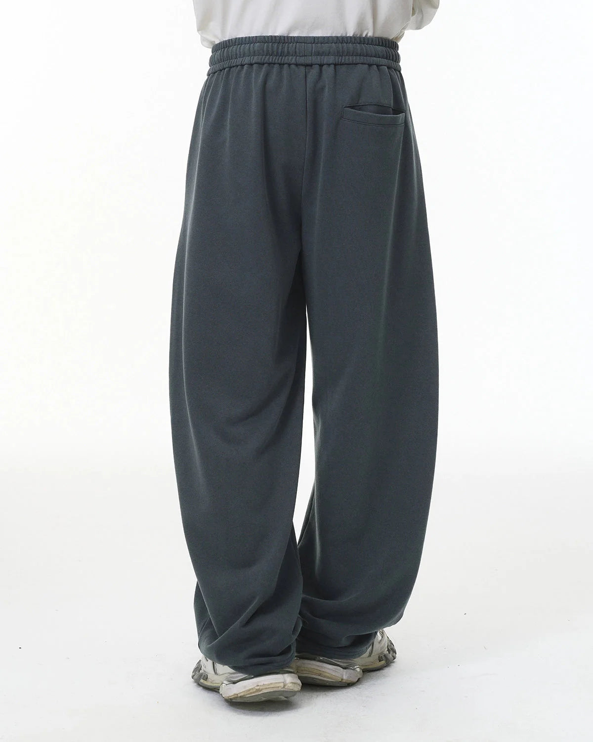 Garment Wash French Terry Straight-leg Sweatpant | LCDEGO Streetwear