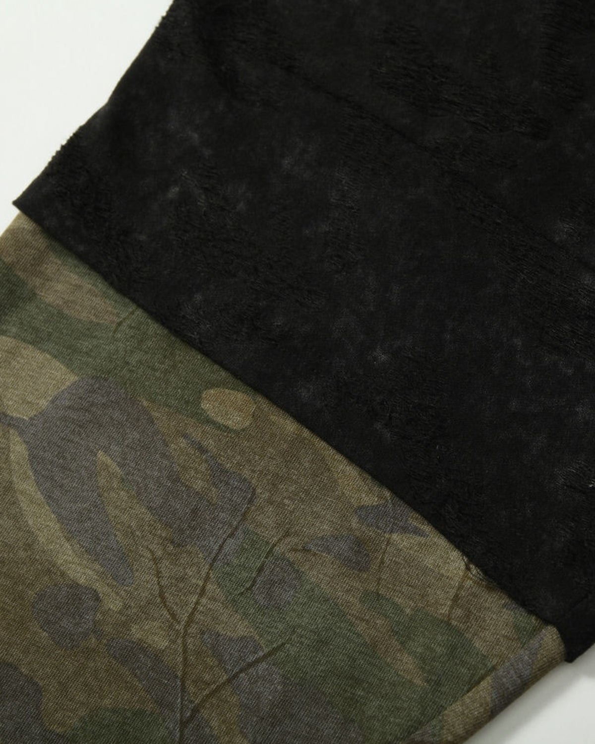 streetwear camo long sleeve layering outfit
