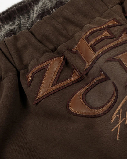 Appliqu¨¦ Embroidery Washed Baggy Sweatpant | LCDEGO Streetwear