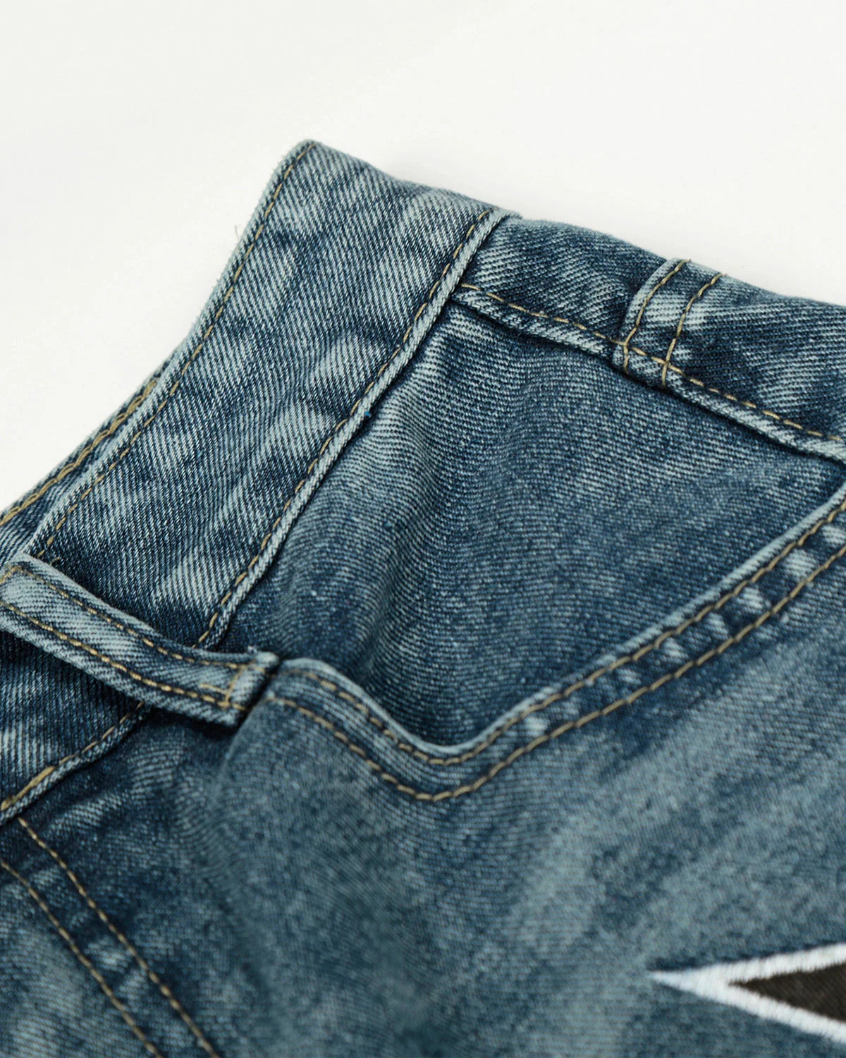 Acid Washed Star Embroidered Barrel Jeans | LCDEGO Streetwear