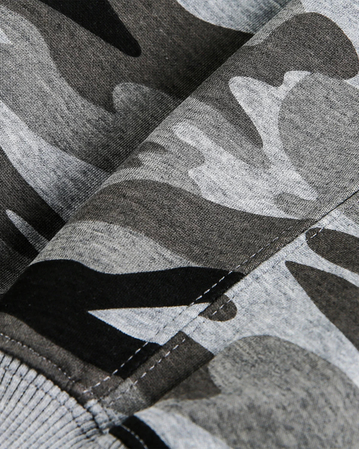 Cropped Camouflage Zip Up Hoodie | LCDEGO Streetwear