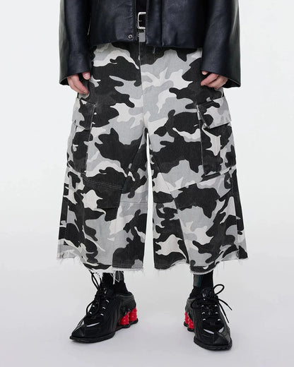 Glitter Camo Cargo Longline Shorts | LCDEGO Streetwear