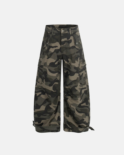 Multi-pockets Camo Barrel Cargo Pants | LCDEGO Streetwear