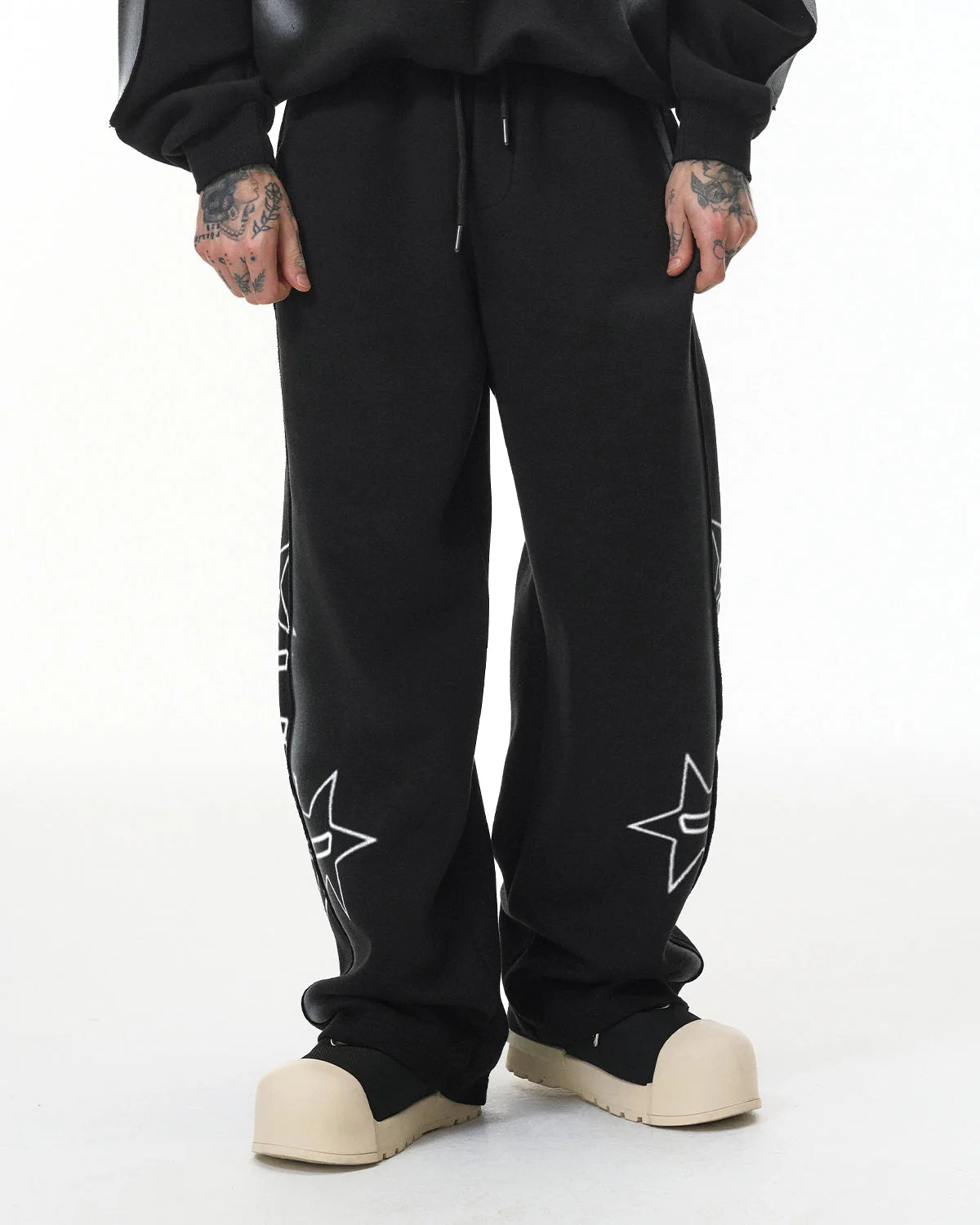 Stitching Spray-Painted Graffiti Sweatpant | LCDEGO Streetwear