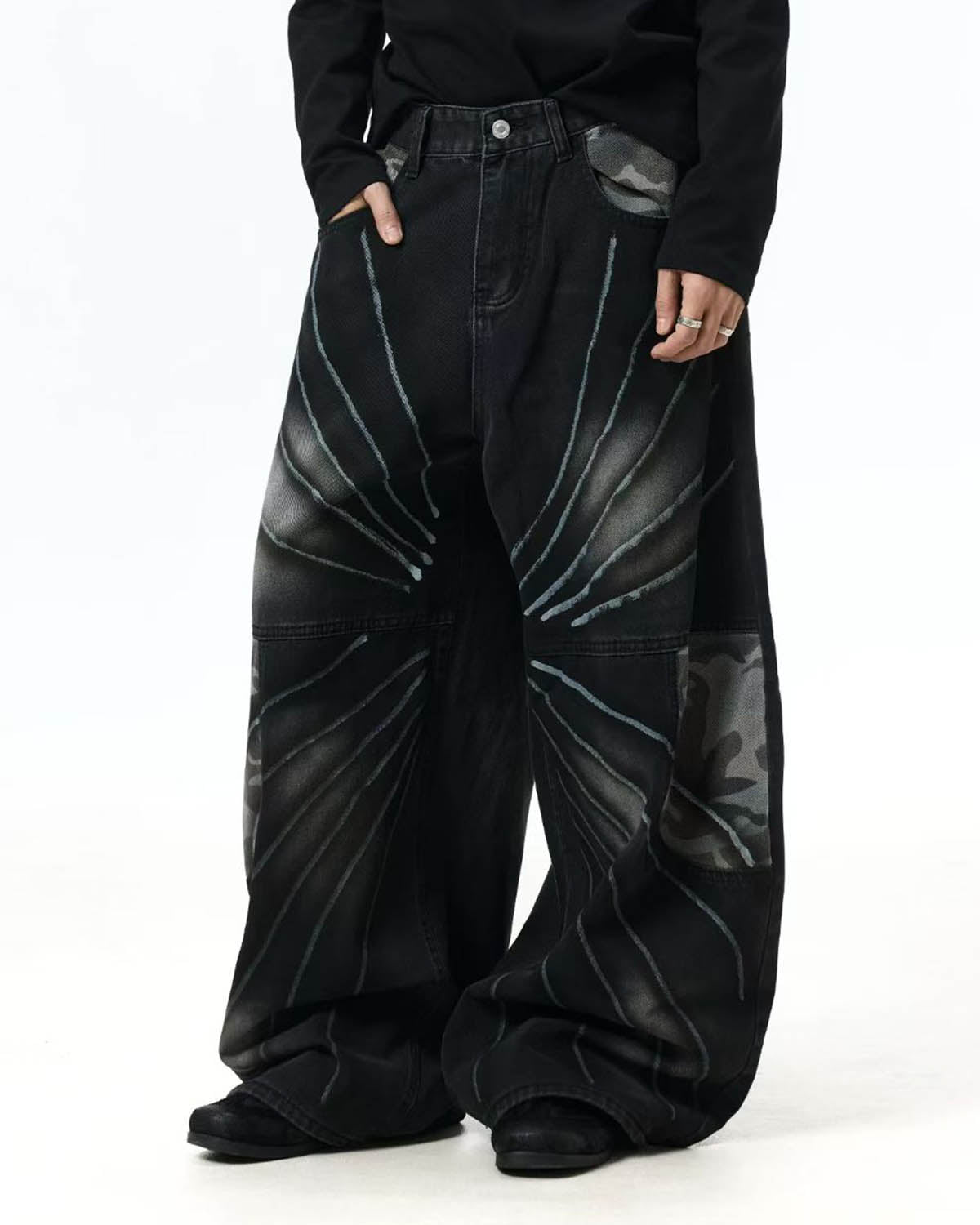 Spray Graphic Camo Barrel Jeans | LCDEGO Streetwear